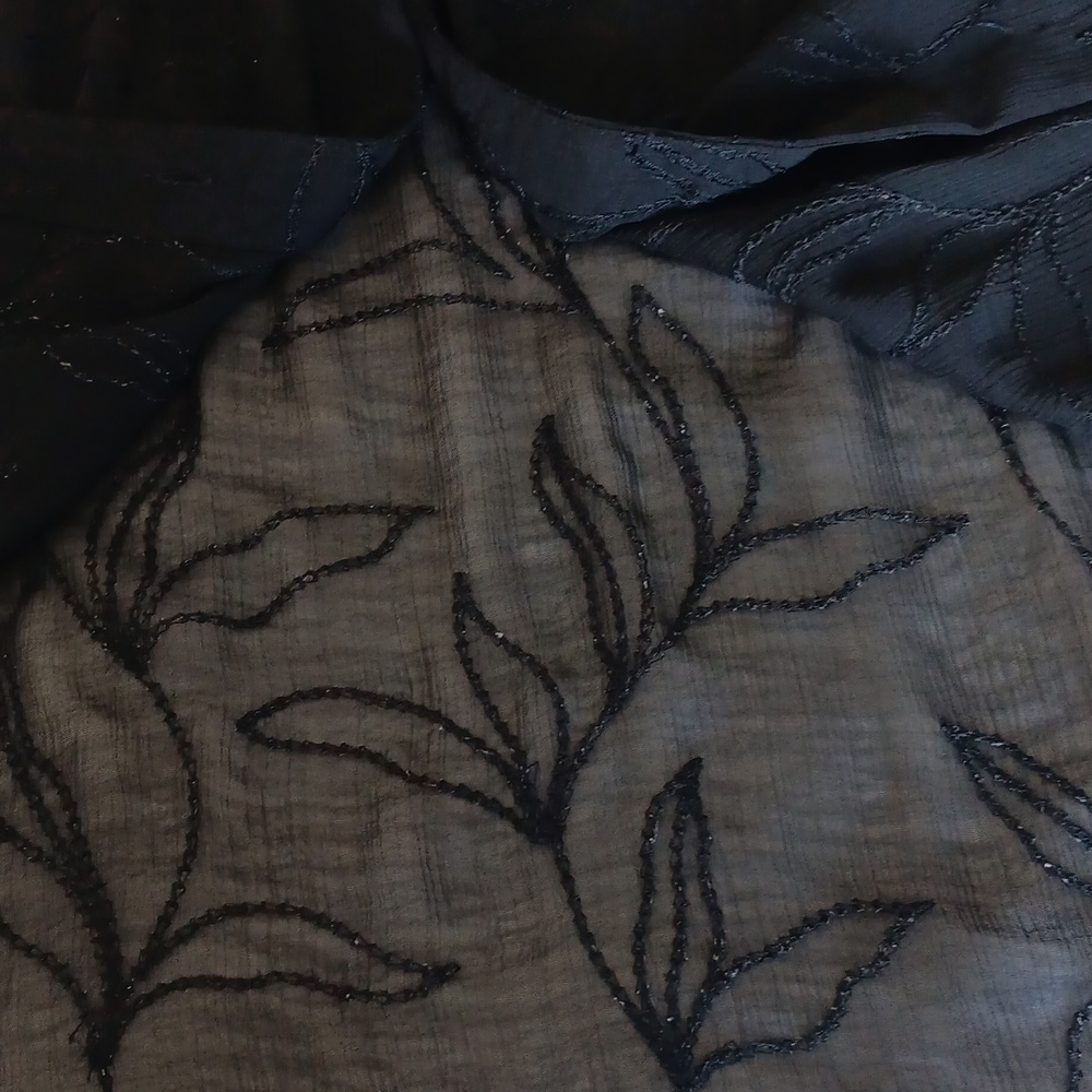 Evan Picone Black Sheer Embroidered Button Blouse Or Dinner Jacket.EUC - Picture 5 of 10
